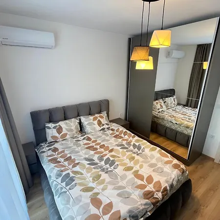 двустаен в младост Apartment *