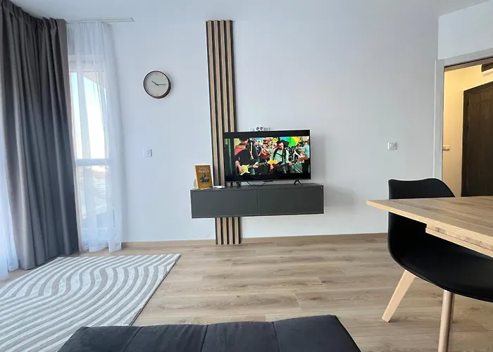 двустаен в младост * Varna